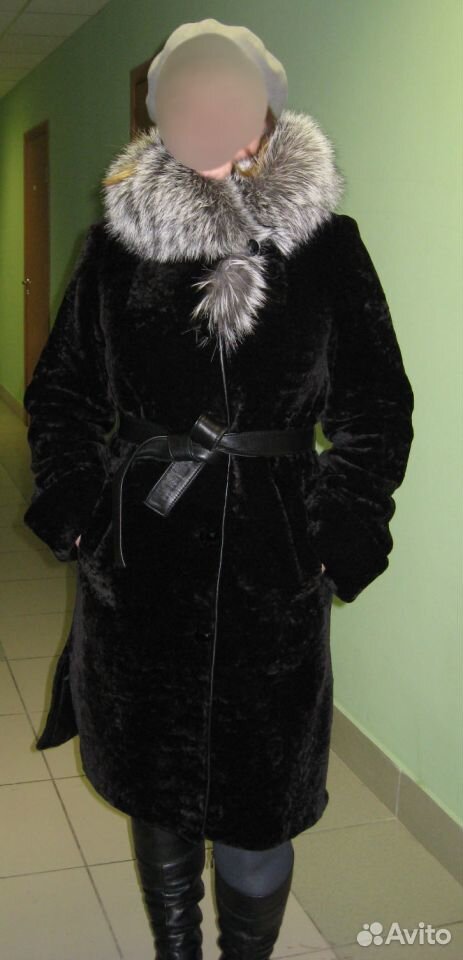 Шуба Из Мутона С Чернобуркой