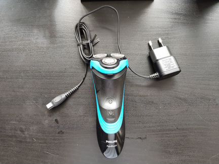 Philips AT750 AquaTouch