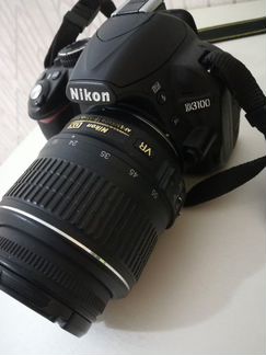 Фоторпарат Nikon D3100