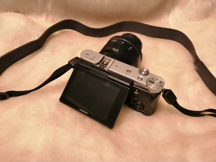 Фотоаппарат SAMSUNG NX3000