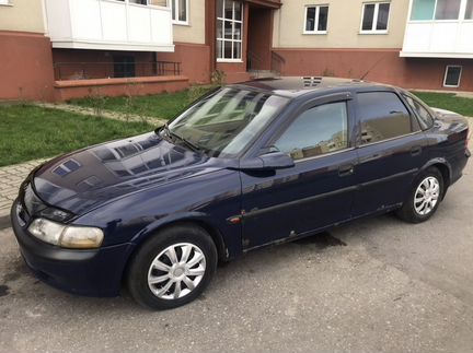 Opel Vectra 1.6 МТ, 1996, 461 250 км