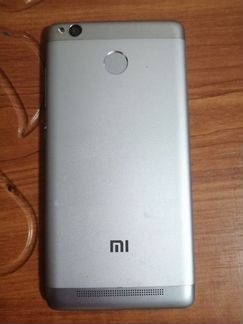 Телефон Xiaomi