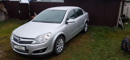 Opel Astra 1.8 МТ, 2008, 235 000 км