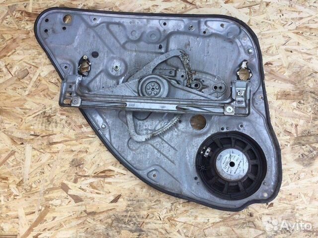 Панель двери задний правый Ford Focus II 2005-2008