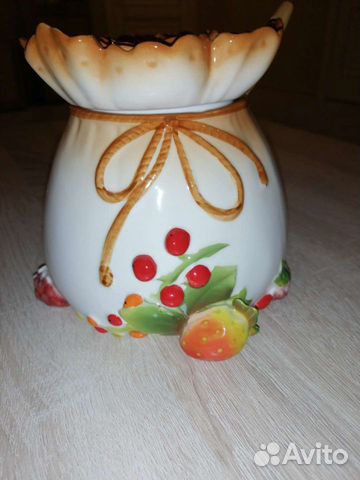 Баночка для меда с ложкой 700 мл (форфор)