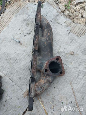 Коллектор выпускной на Volkswagen Passat B5