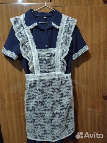 Школьная форма с белым фартуком