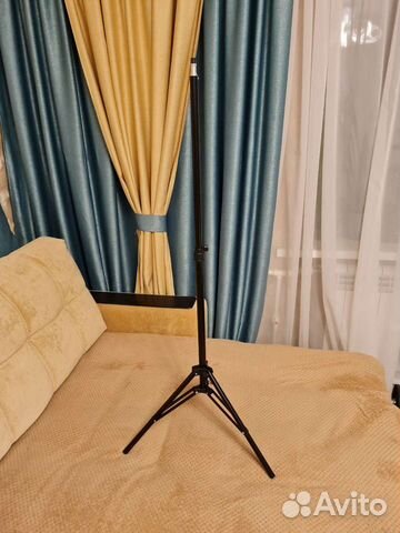 Штатив 2,1 м телескопический новый