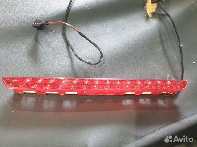 Стоп сигнал Mercedes-Benz CLS 219