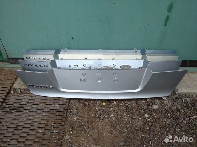Накладка крышки багажника Ford Mondeo 4 2007-2011