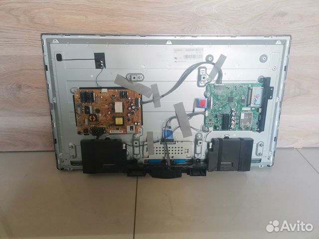 Телевизор LG 32LB565V (Разбор)(По запчастям)