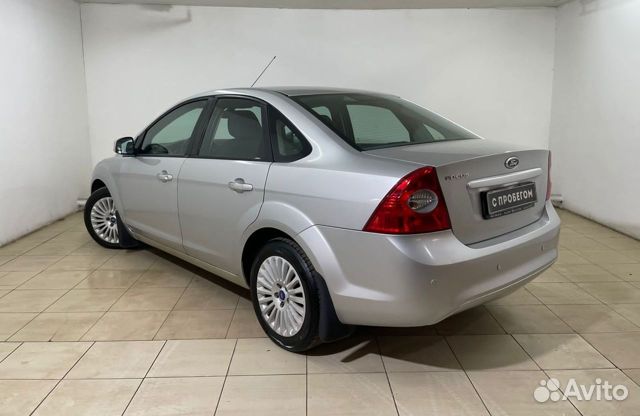 Ford Focus `2011