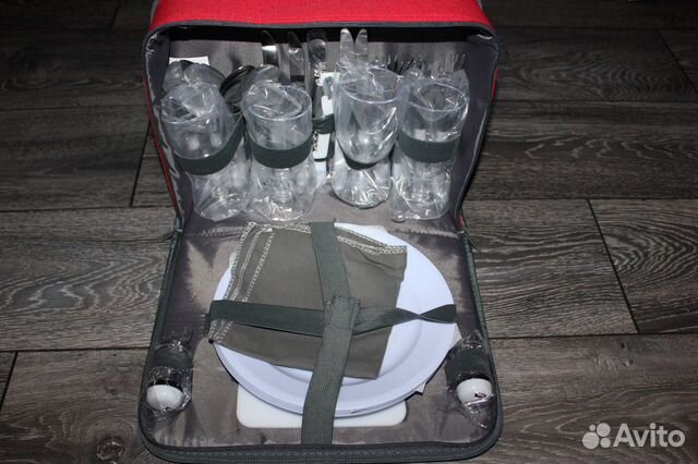 Набор для пикника на 4 персоны в сумке