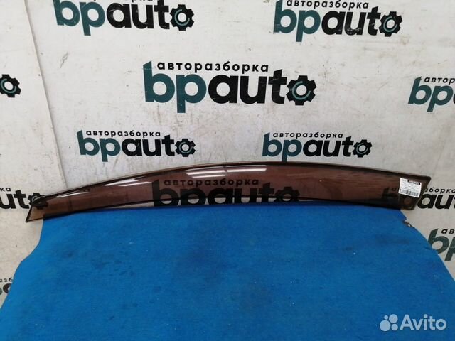 Ветровик передней левой двери Nissan Murano Z51