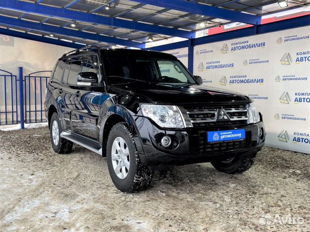 Mitsubishi Pajero `2012