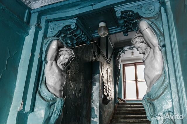 Экскурсия «Дворы и парадные Петербурга»