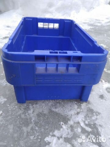 Ящик пластиковый с крышкой