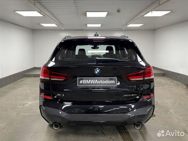 BMW X1 2.0 AT, 2022