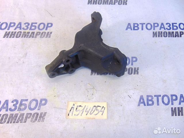 Кронштейн двигателя правый для Chery Bonus 2011-2