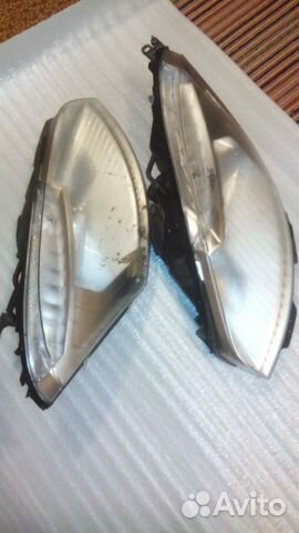 Продам передние фары на ситроен c 4 Picasso