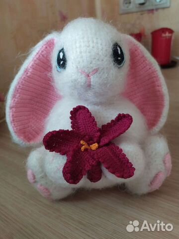 Зайчик, вязаная игрушка
