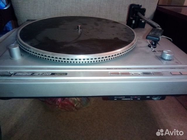 Проигрыватель винила Вега 110