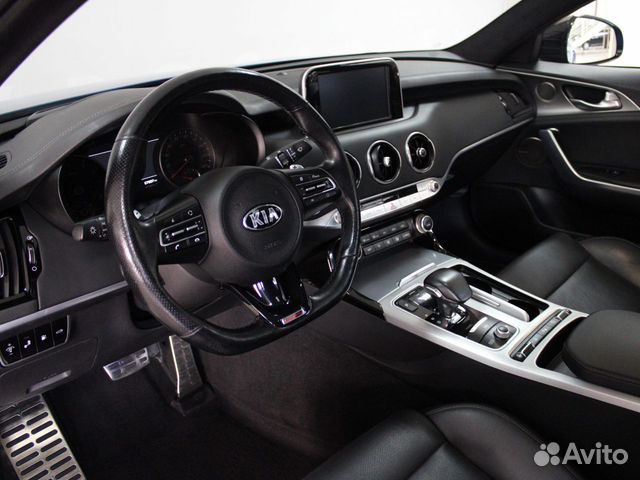 Kia Stinger 2.0 AT, 2018, 67 880 км