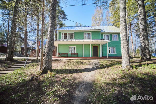 

10-к. и более дом, 241,6 м²