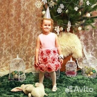 Дизайнерское нарядное платье для девочки Дизайнерское нарядное платье для девочки