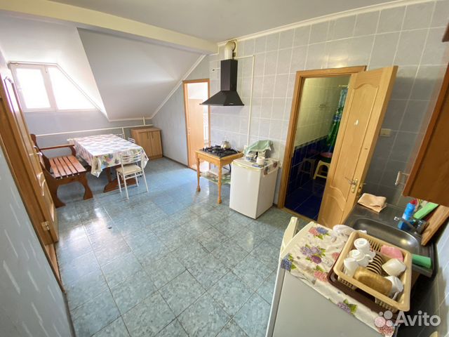 

2-к. квартира, 50 м², 3/3 эт.