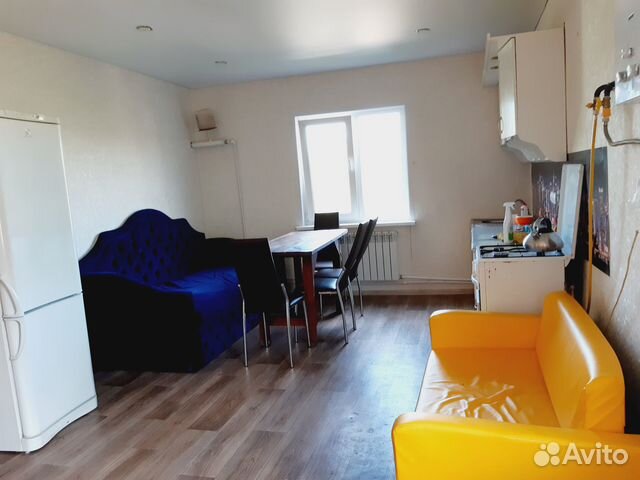 

3-к. квартира, 85 м², 1/1 эт.