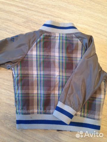 Куртка H&M (ветровка на подкладке) Куртка H&M (ветровка на подкладке)