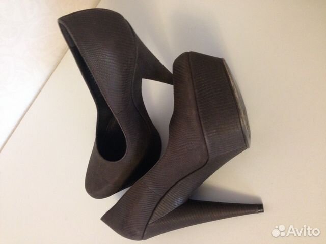 Туфли Yves Saint Laurent оригинал Туфли Yves Saint Laurent оригинал