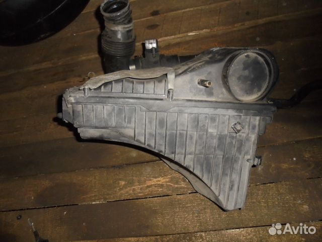 Корпус воздушного фильтра Фольксваген Туарег Корпус воздушного фильтра Фольксваген Туарег