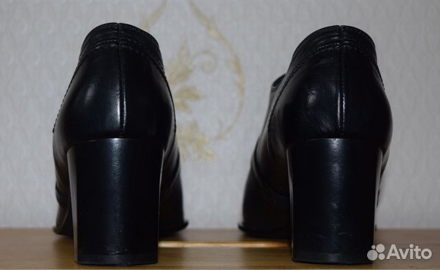 Чёрные кожаные полуботинки туфли 40 на каблуке