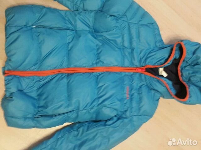 Продам пуховик фирмы Adidas оригинал