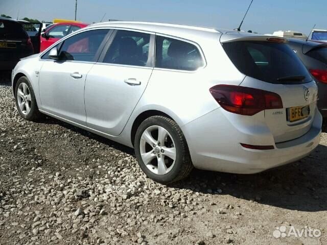 Дверь капот фара бампер Opel astra J