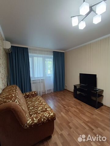 

1-к. квартира, 35 м², 3/3 эт.