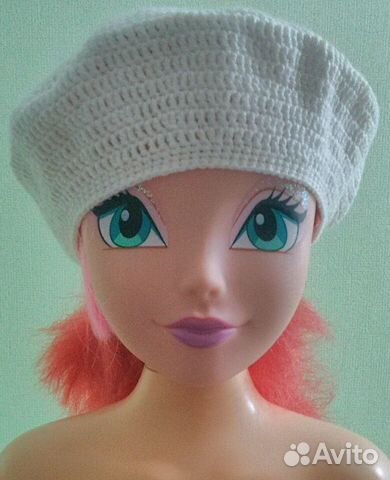 Берет белый ручная работа крючком