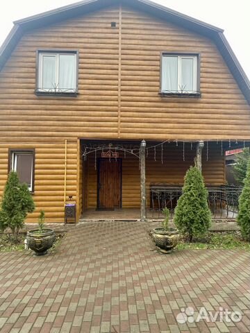 

3-к. коттедж, 180 м²