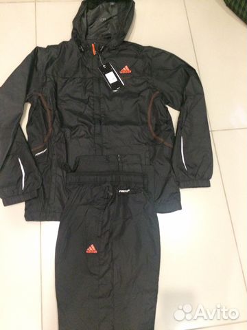 Спортивный костюм Спортивный костюм