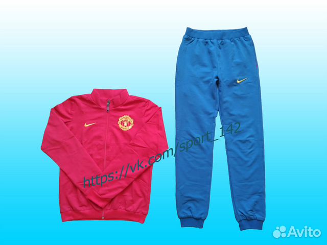 Детский костюм Nike Manchester United Детский костюм Nike Manchester United