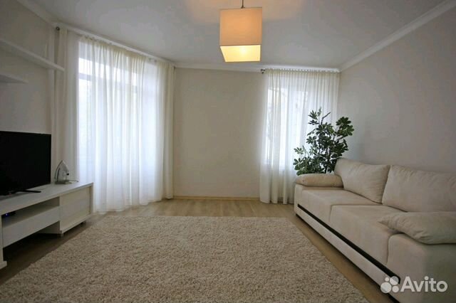 2-к квартира, 75 м², 7/10 эт.