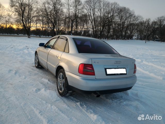 Audi A4 1.6 МТ, 1999, 270 000 км