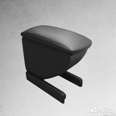 Подлокотник VW Polo, Skoda Rapid, Roomster, Fabia Подлокотник VW Polo, Skoda Rapid, Roomster, Fabia