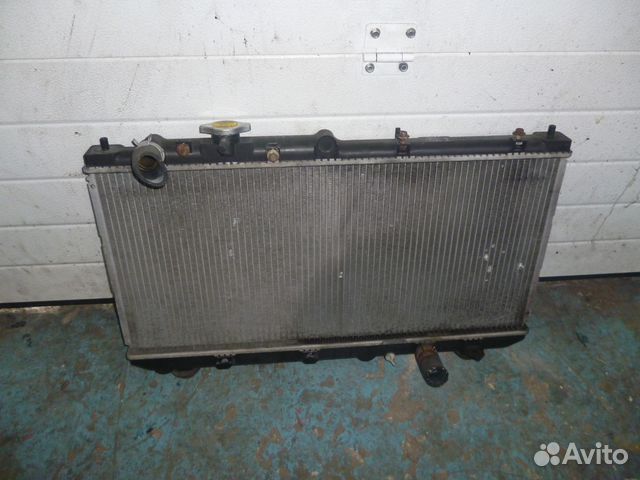 Радиатор основной мазда 323 Mazda 323