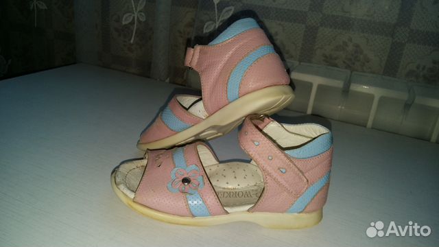 Босоножки для девочки р24 Босоножки для девочки р24