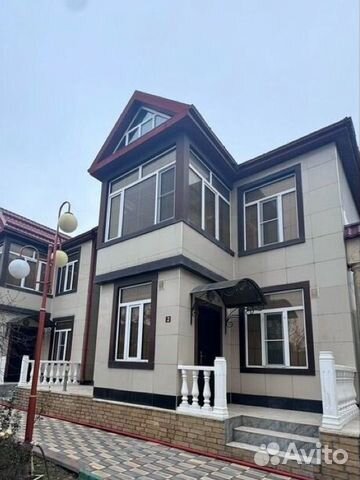 

4-к. коттедж, 140 м²