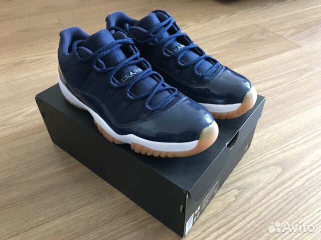 Air Jordan 11 Retro Low Midnight Navy 