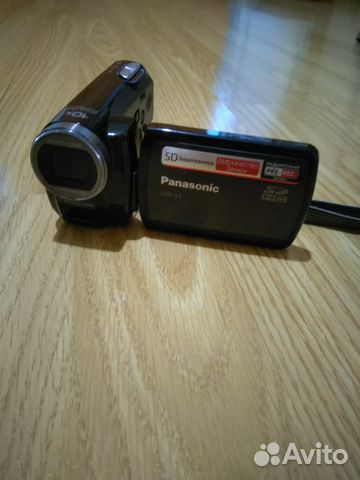 Видеокамера Panasonik SDR-S7EE (б/у)
